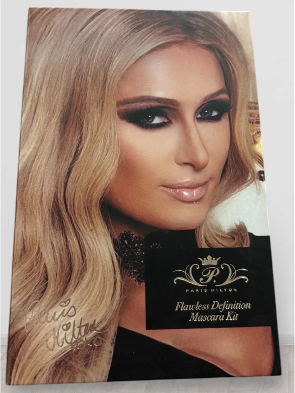 Paris Hilton Flawless Definition Volume Mascara Black Eyeliner Beauty Makeup Kit